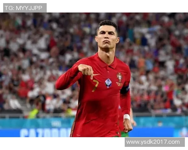 国际足球明星赛最新排名揭晓球星表现引发热议与期待